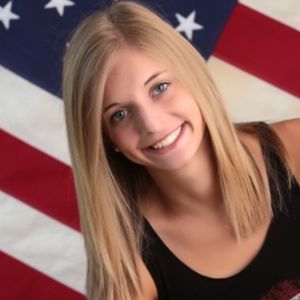 Meet your Posher, Lucy